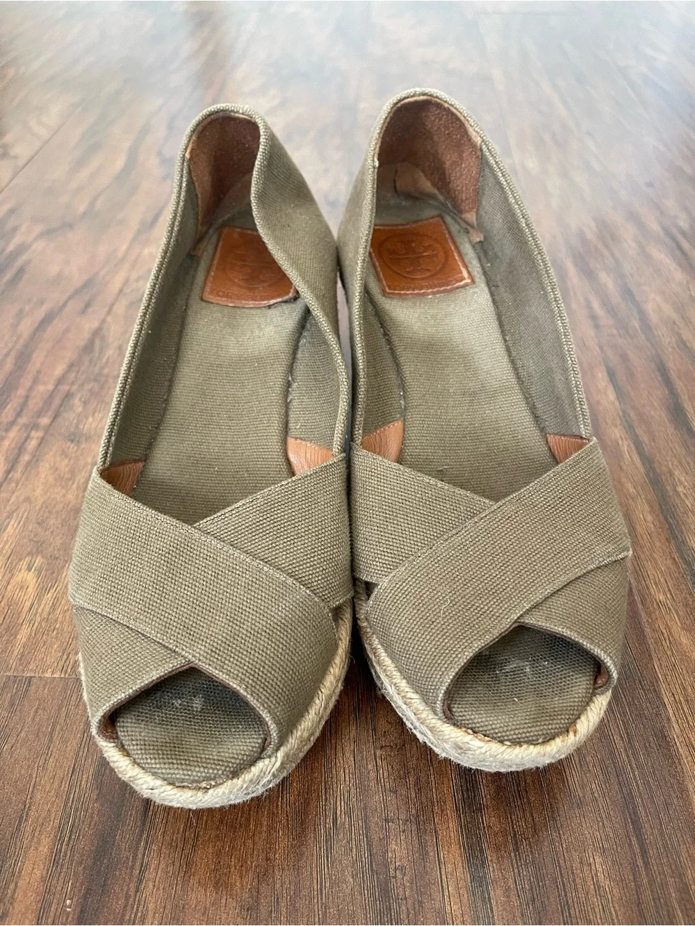 Tory Burch Fillipa Wedges Sz 7 Beige Canvas Fair Condition Espadrille Style
